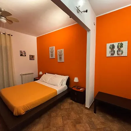 Opuntia Dell'etna Bike House